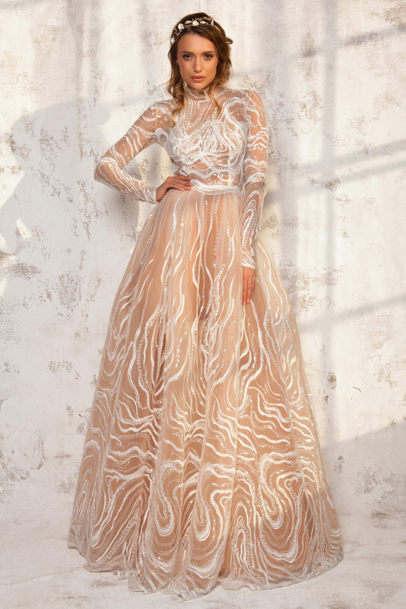 Rochie lunga din crinolon tulle si dantela aplicata manual Louise - Colectia Dreamcatcher Aida Lorena Atelier